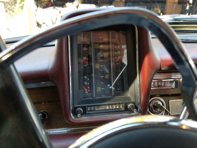 1966 Mercedes-Benz 200-Series - photo 9