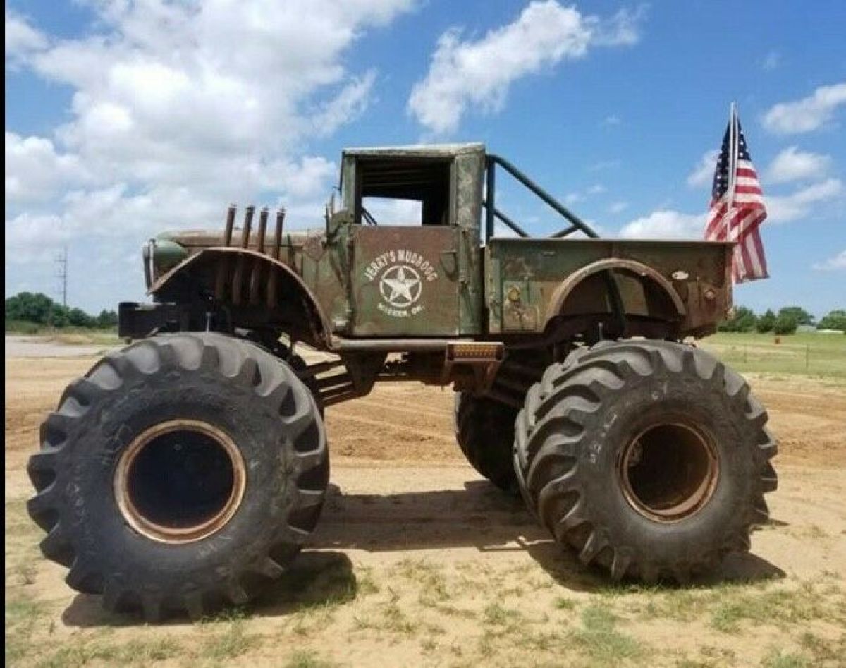 Mud truck, Monster Truck, Parade Vehicle 1952 Dodge Power Wagon M-37