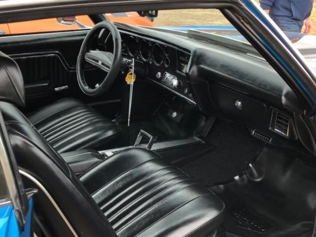 1971 Chevrolet Chevelle -SS-BIG BLOCK 454-COWL INDUCTION HOOD-NICE PAINT- - photo 8