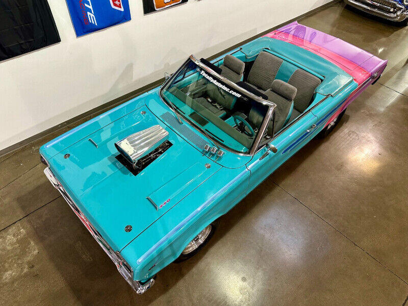 1967 Plymouth GTX Convertible * MULTI NATIONAL SHOW WINNER - photo 4