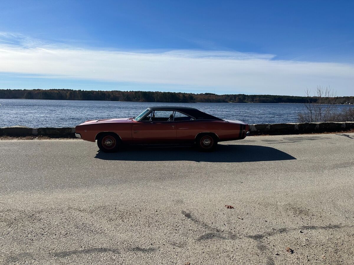 1968 Dodge Charger - photo 2
