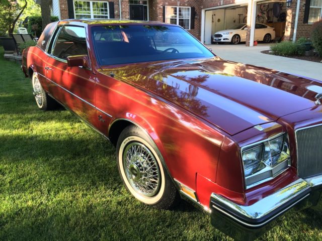 1985 Buick Riviera Coupe