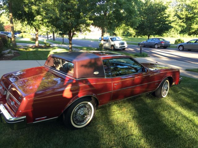 1985 Buick Riviera Coupe - photo 3