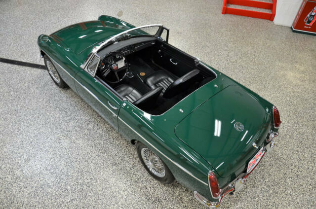 1966 MG MGB - photo 3