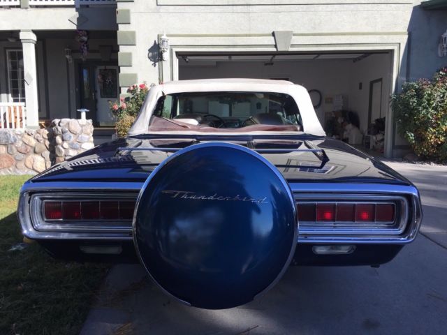 1965 Ford Thunderbird Convertible - photo 3
