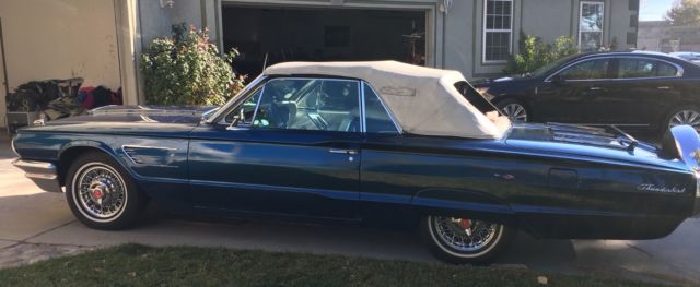 1965 Ford Thunderbird Convertible - photo 4