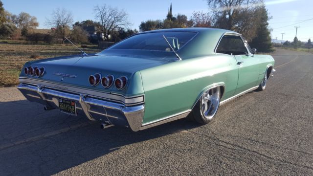 1965 Chevrolet Impala Coupe - photo 12