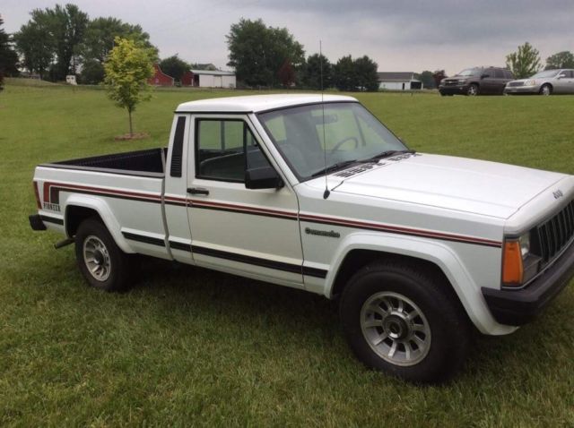 1990 Jeep Comanche Pioneer - photo 10