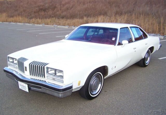 MUST SEE BASIC V6 SUPREME WW TILT SPORT MIRRORS COMP 2 BUICK REGAL CHEVY MALIBU 1977 Oldsmobile Cutlass 34K S COLONNADE ULTRA NICE ORIGINAL UN-RESTORED SEDAN