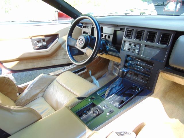 1986 Chevrolet Corvette Dark Red Metallic - photo 11
