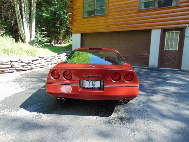 1986 Chevrolet Corvette Dark Red Metallic - photo 6