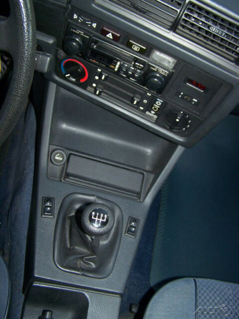 1985 BMW 3-Series 318i 1-OWNER 84K 5-SPEED A/C MOONROOF CLEAN SOLID E30 COUPE - photo 10