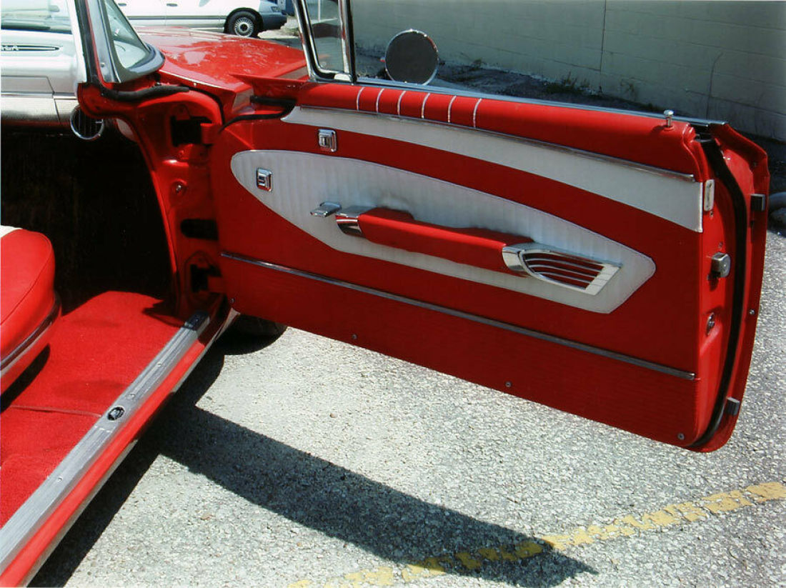 1960 Chevrolet Impala Convertible - photo 7