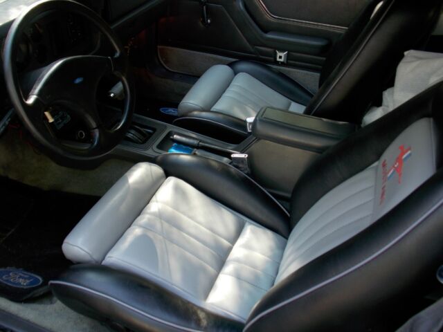 1986 Ford Mustang LX custom - photo 2