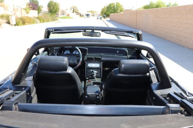 1993 Ford Mustang GT - photo 11