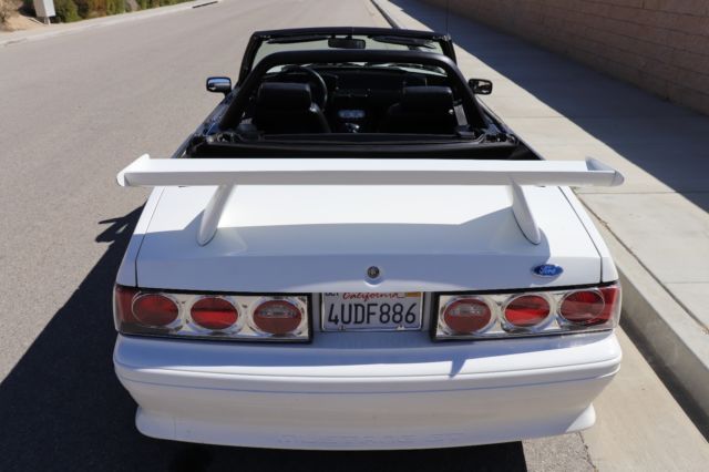 1993 Ford Mustang GT - photo 12