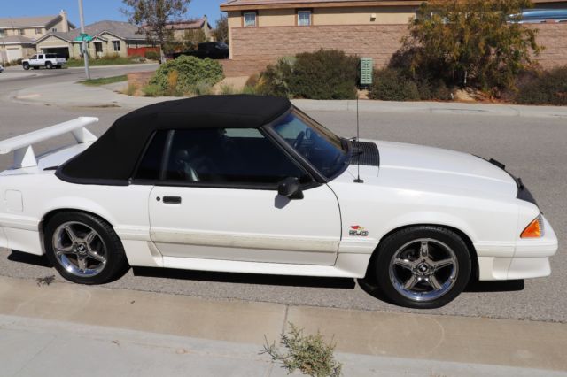 1993 Ford Mustang GT - photo 7