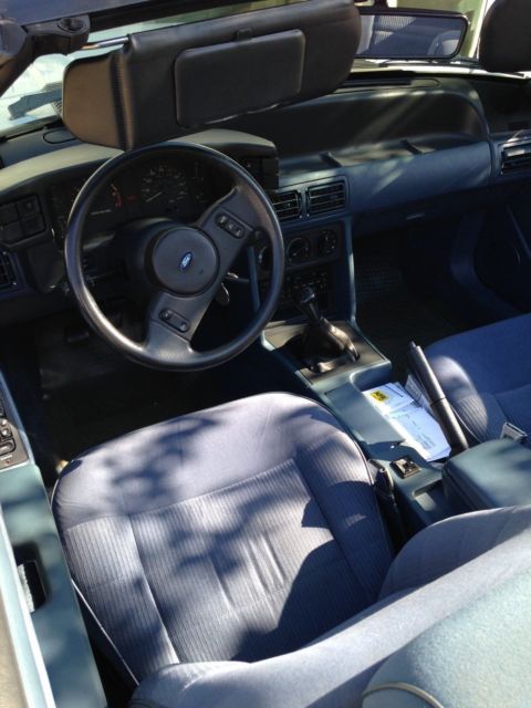 1988 Ford Mustang convertible LX - photo 6
