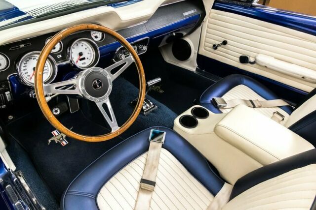1968 Ford Mustang Convertible - photo 2