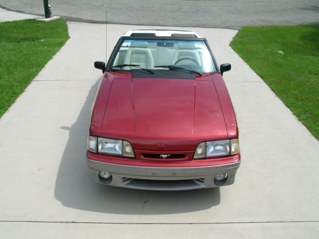 1990 Ford Mustang GT - photo 12