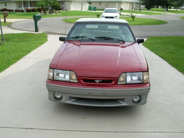 1990 Ford Mustang GT - photo 2