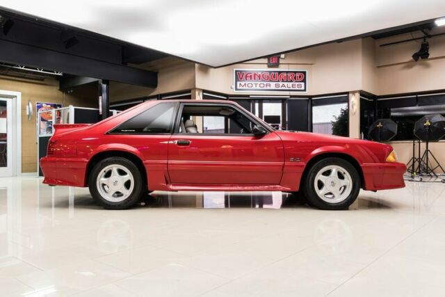 1991 Ford Mustang GT Hatchback - photo 10