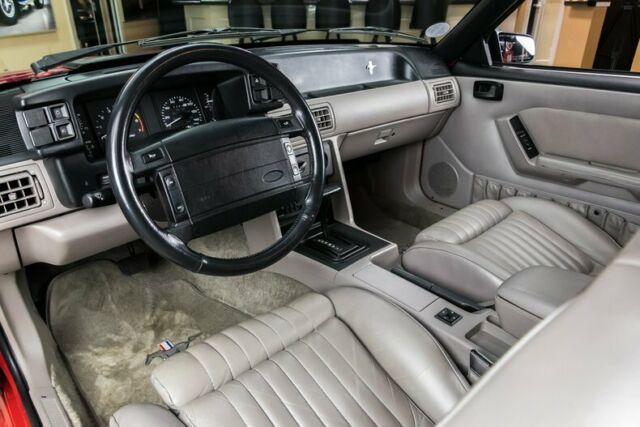 1991 Ford Mustang GT Hatchback - photo 2