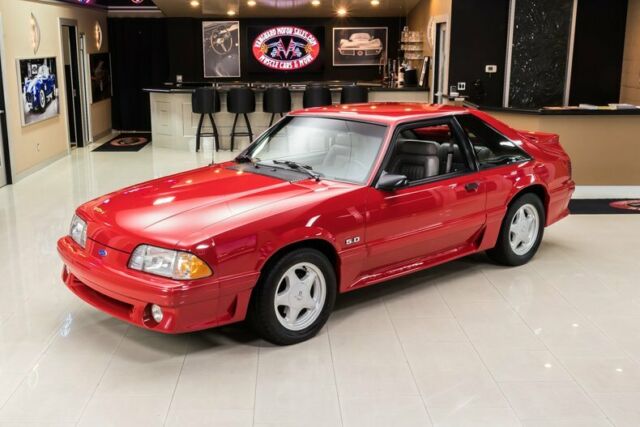 1991 Ford Mustang GT Hatchback - photo 5