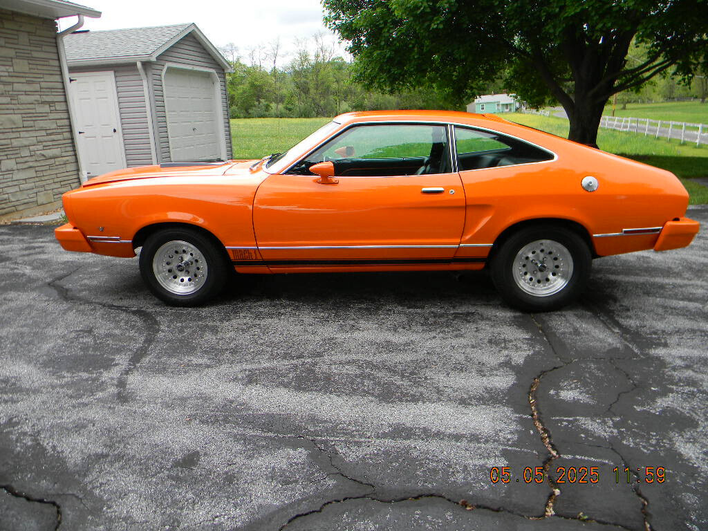 1977 Ford Mustang - photo 12