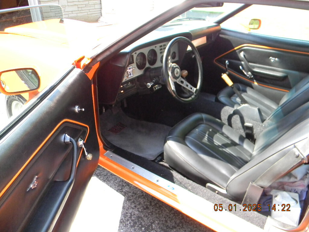 1977 Ford Mustang - photo 2