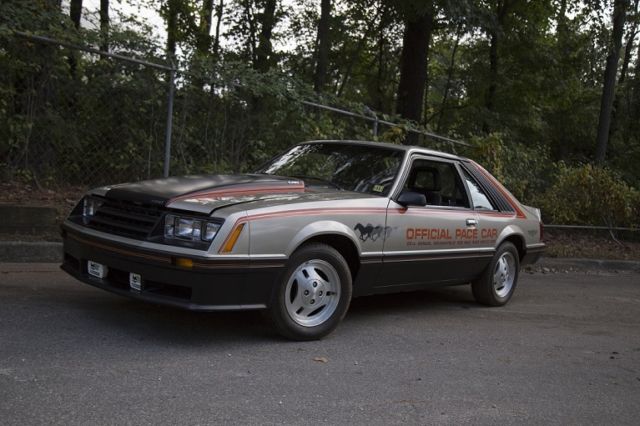 1979 Ford Mustang Indy Pace Car - photo 2