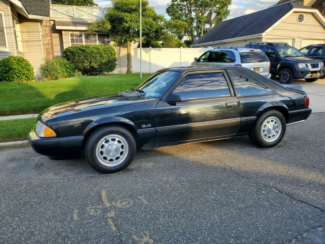 1990 Ford Mustang LX - photo 3