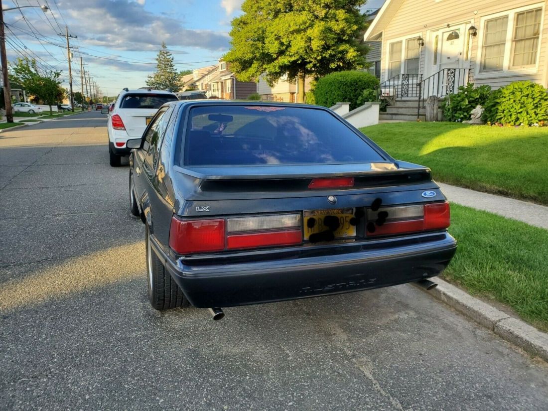 1990 Ford Mustang LX - photo 6