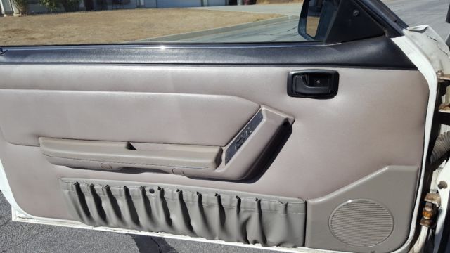 1991 Ford Mustang LX - photo 11