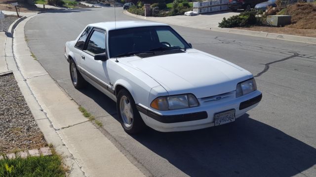 1991 Ford Mustang LX - photo 2