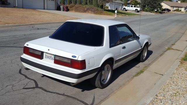 1991 Ford Mustang LX - photo 3