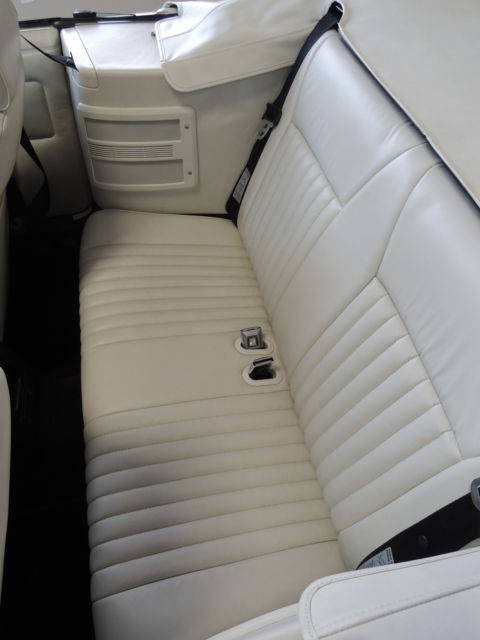 1993 Ford Mustang LX Convertible - photo 10