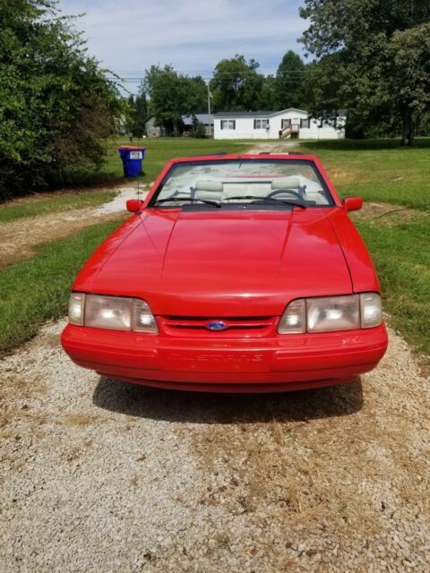 1992 Ford Mustang - photo 4