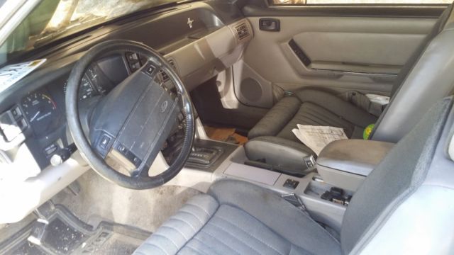 1991 Ford Mustang - photo 4