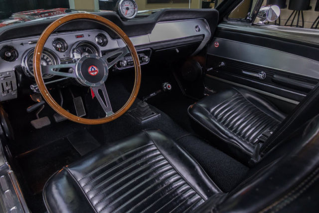 1967 Ford Mustang - photo 3