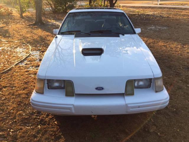 1985 Ford Mustang SVO - photo 3