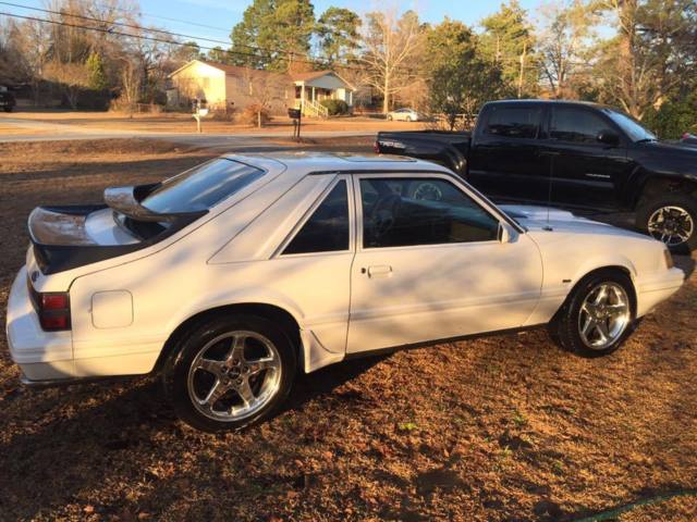 1985 Ford Mustang SVO - photo 4