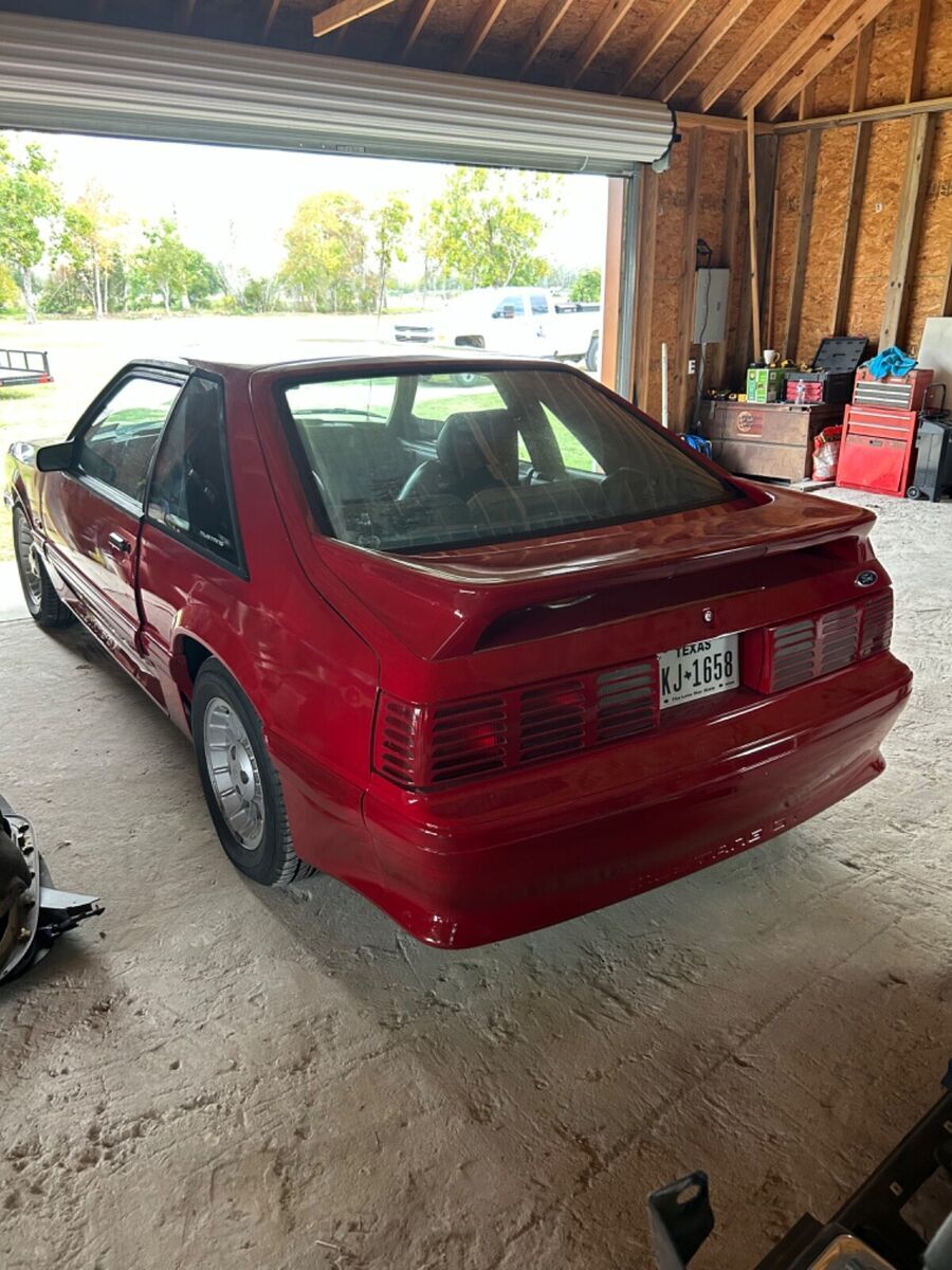 1988 Ford Mustang - photo 2