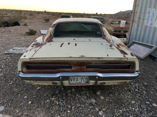 1969 Dodge Charger - photo 2