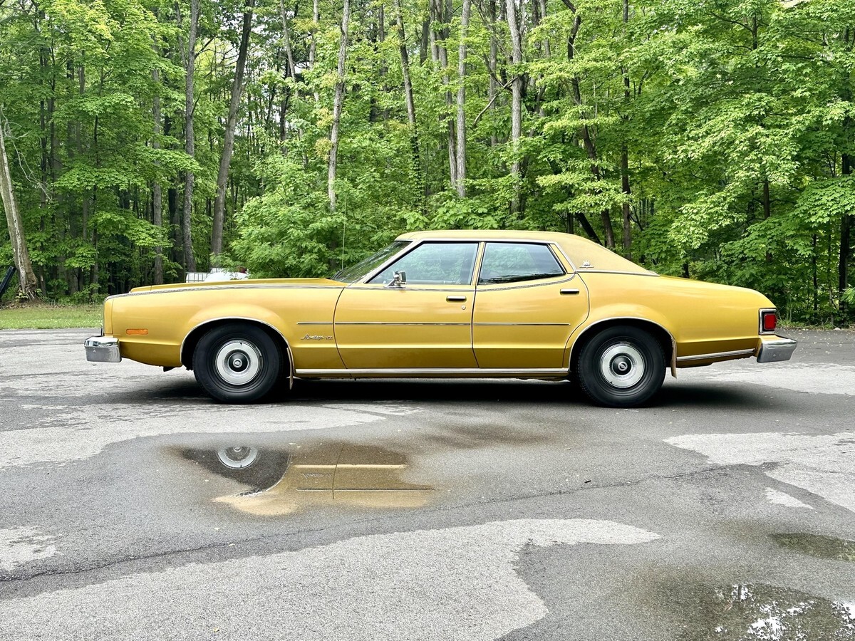 1974 Mercury MX Brougham 10k Orig Mile TRUE SURVIVOR - photo 10