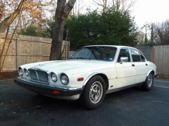 1985 Jaguar XJ6 - photo 2