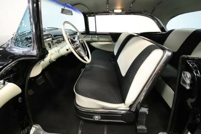 1955 Buick Roadmaster Riviera - photo 5