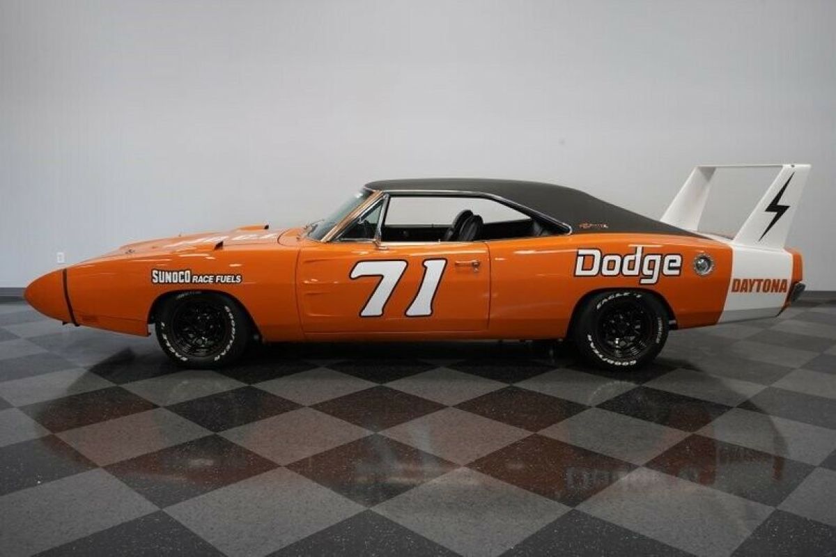 1970 Dodge Charger Daytona Tribute - photo 8