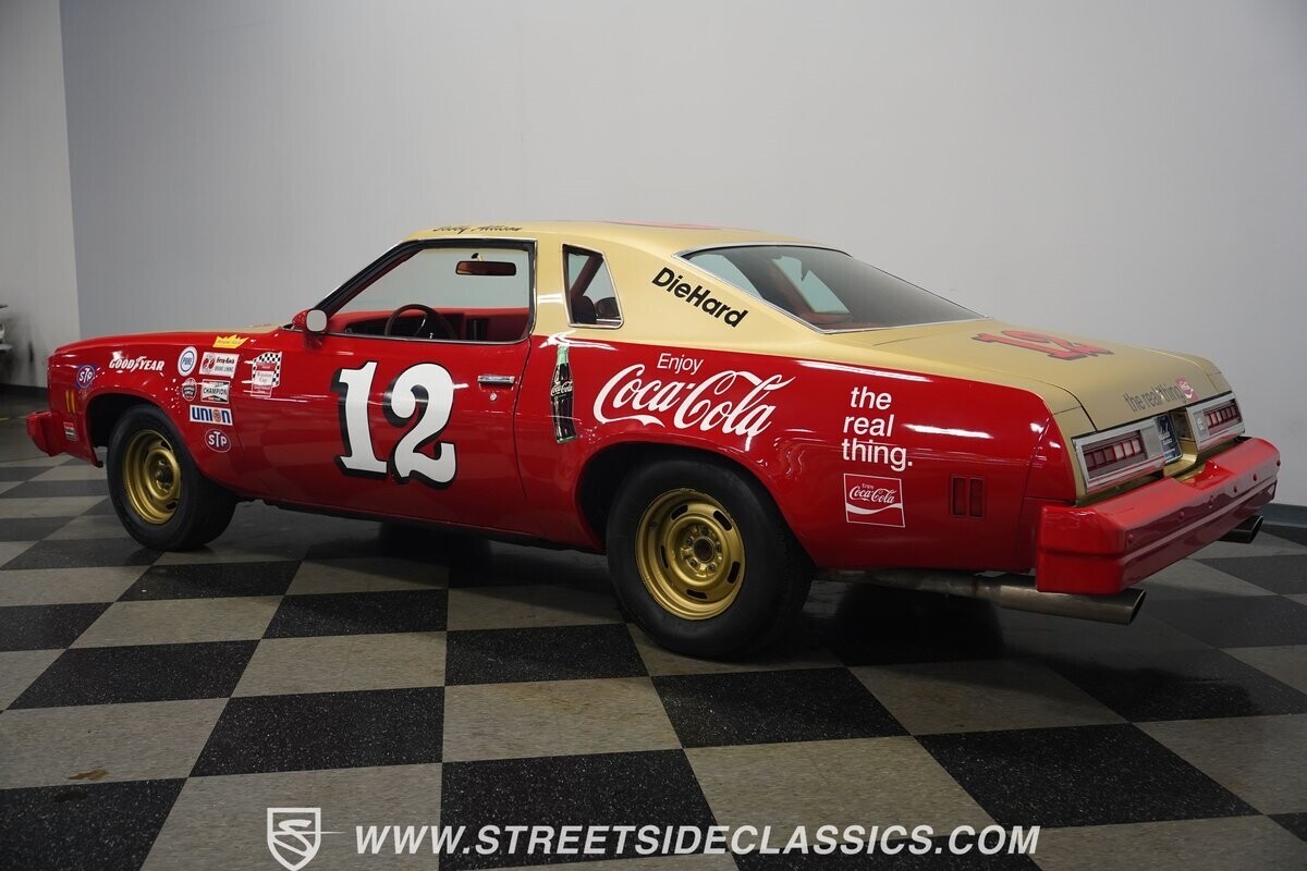 1977 Chevrolet Malibu Classic NASCAR Tribute - photo 12
