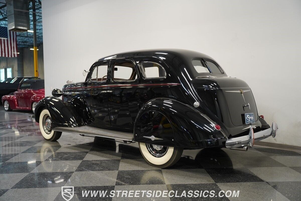 1937 Nash Ambassador Eight - photo 7